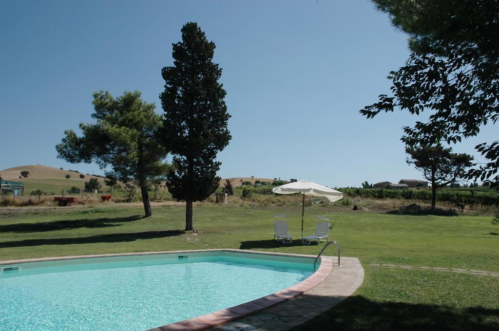 Agriturismo Pian Dei Pini Монтияно Экстерьер фото