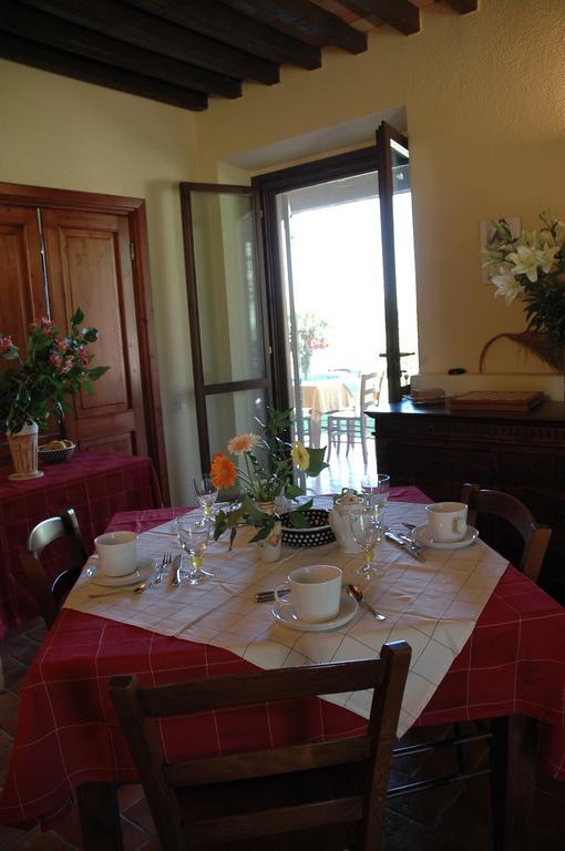 Agriturismo Pian Dei Pini Монтияно Экстерьер фото